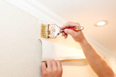 Pose de papier peint à Ingenheim — revêtements muraux et toiles de verre